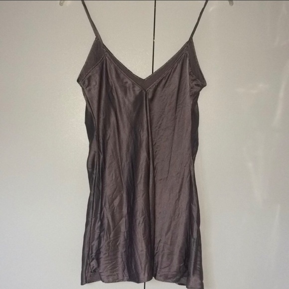 Victoria's Secret slip / night gown - - Picture 3 of 4